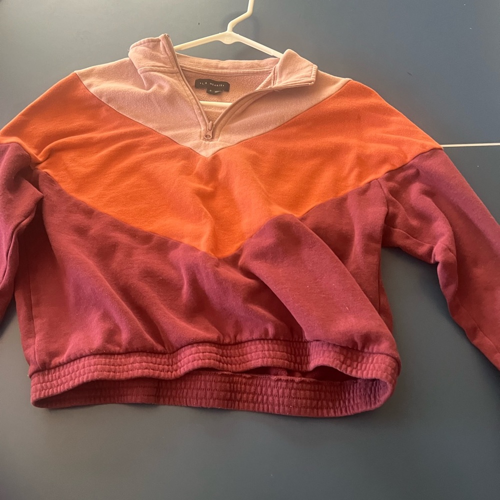 1/4 zip up cropped sweatshirt
